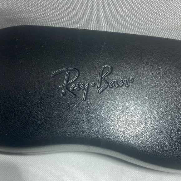 Ray Ban Hard Shell Sunglasses/ Glasses Hard Cases 2 Unisex - Picture 2 of 6